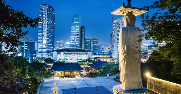 Organized by Databricks