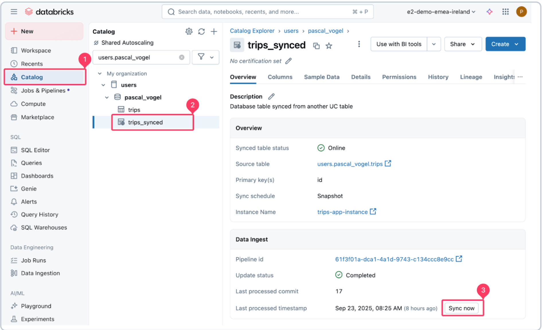 소스 Delta 테이블을 읽어 대상 Postgres 테이블에 씁니다.