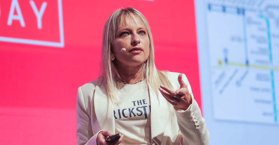 Unify data, analytics and AI